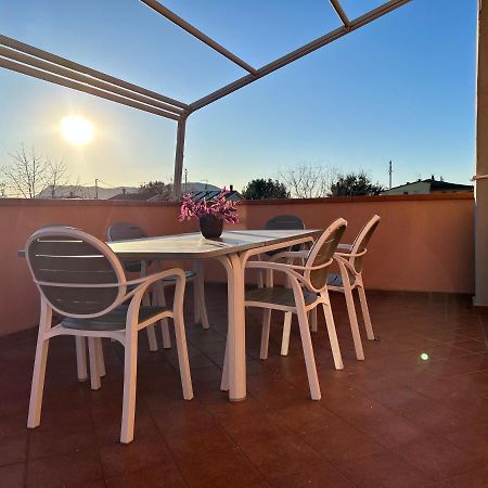 Albi'S House,Terrazza ,Wi-Fi, Parcheggio, Ac Daire Lucca Dış mekan fotoğraf