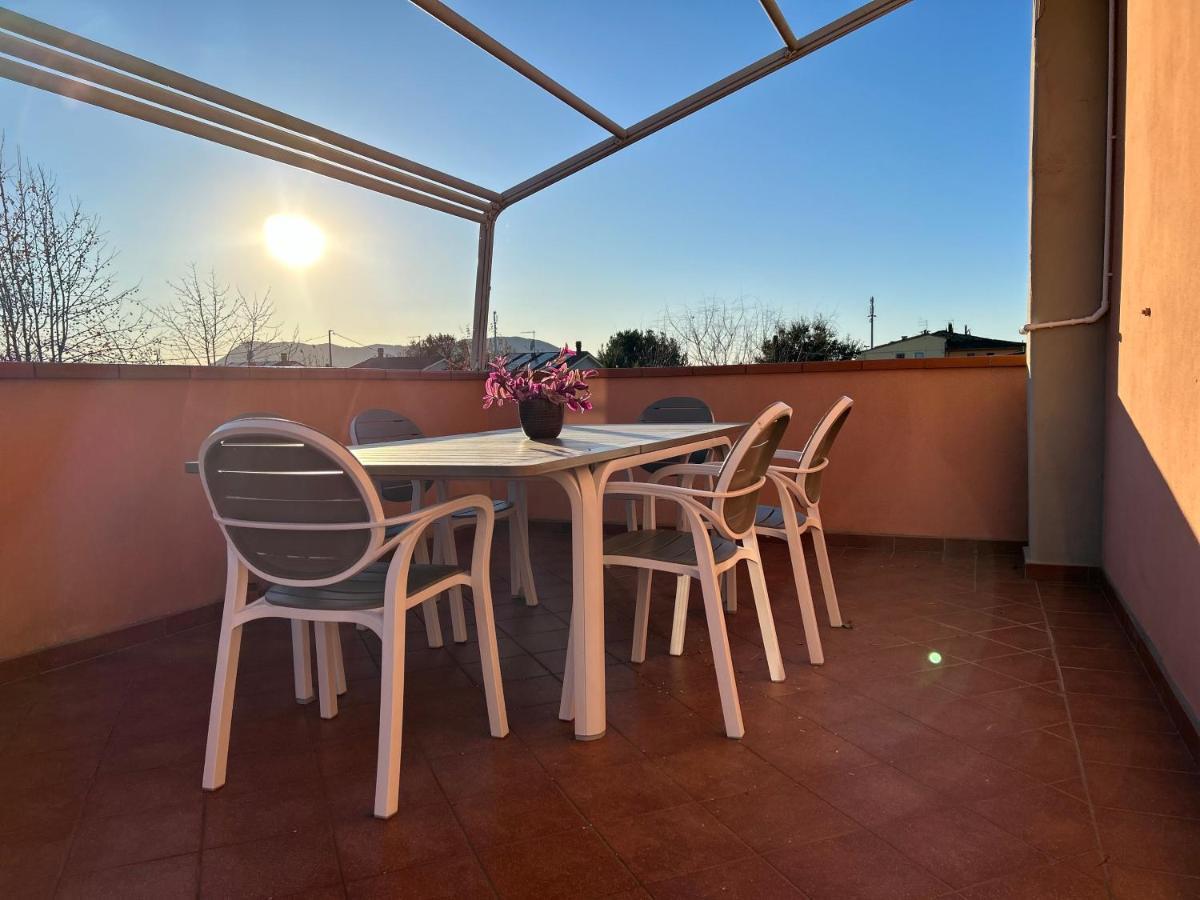 Albi'S House,Terrazza ,Wi-Fi, Parcheggio, Ac Daire Lucca Dış mekan fotoğraf