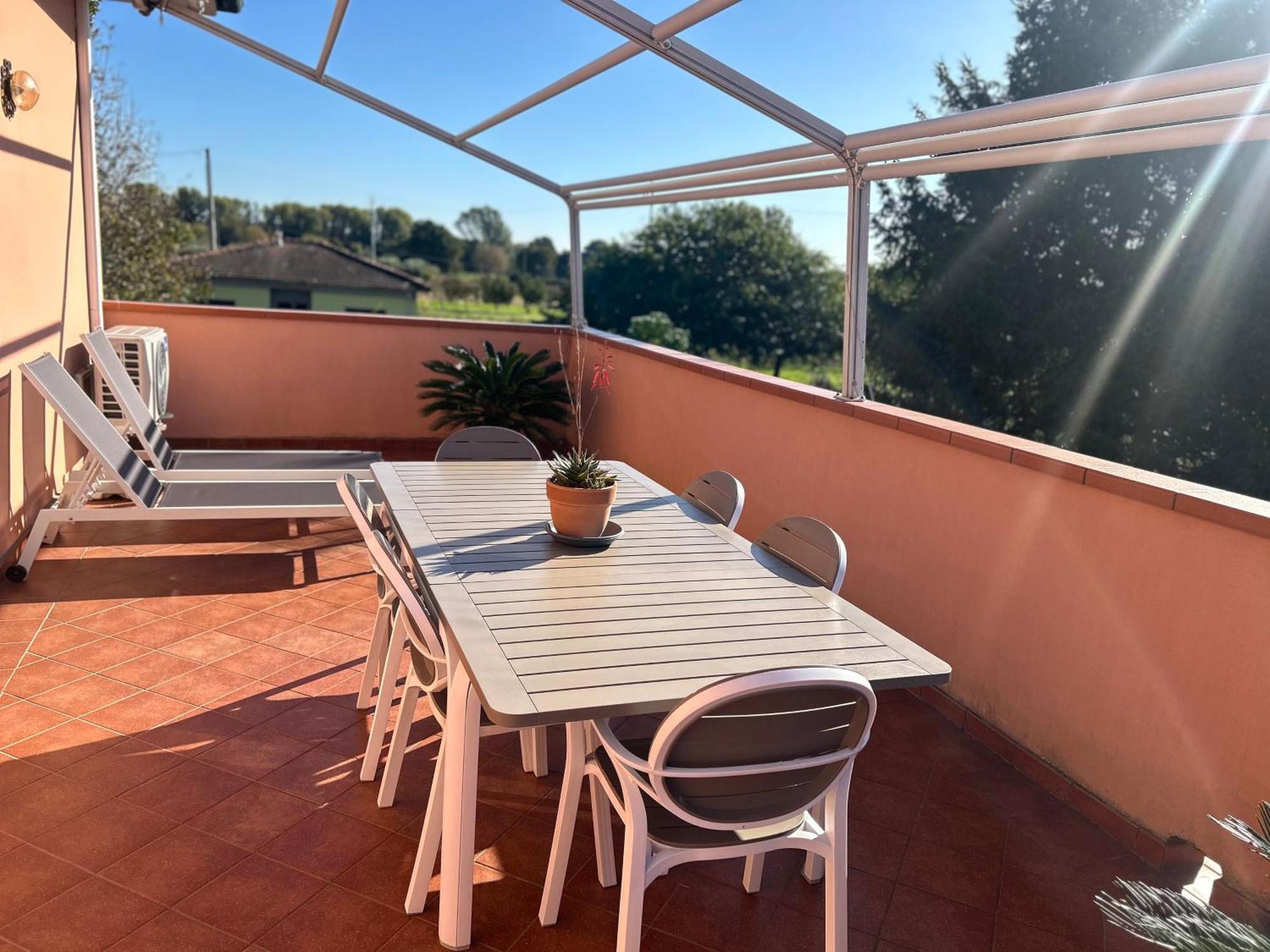 Albi'S House,Terrazza ,Wi-Fi, Parcheggio, Ac Daire Lucca Dış mekan fotoğraf